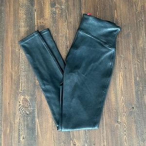 Spanx Faux Leather leggings. S/P